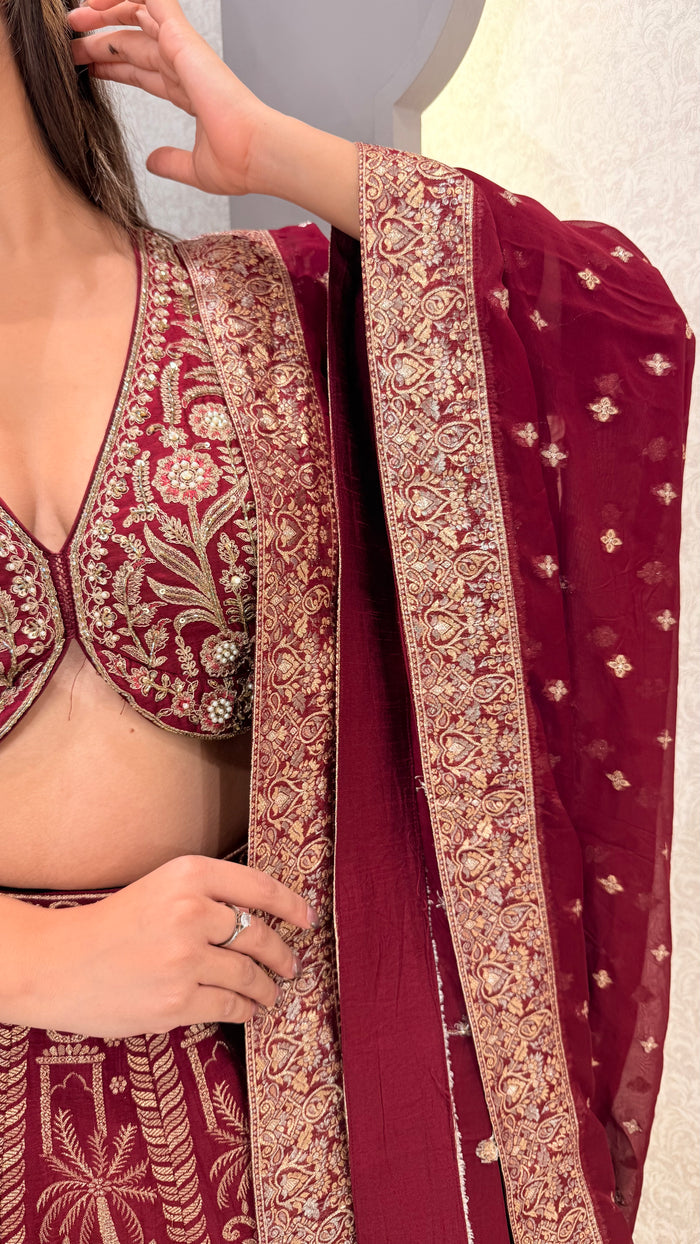 Banarasi Lehenga with Handwork Blouse – Premium Ethnic Wear