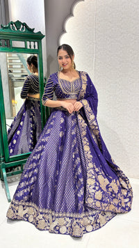 Kundan work blouse with banarsi silk lehenga ( Hotseller 26 + pcs sold)