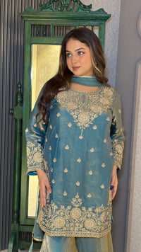 Glass Tissue Suit with Dori, Pearl & Siroksi Work