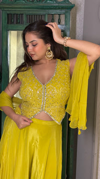 Laknavi Embroidery Blouse with Crepe Bottom | Indo-Western Set