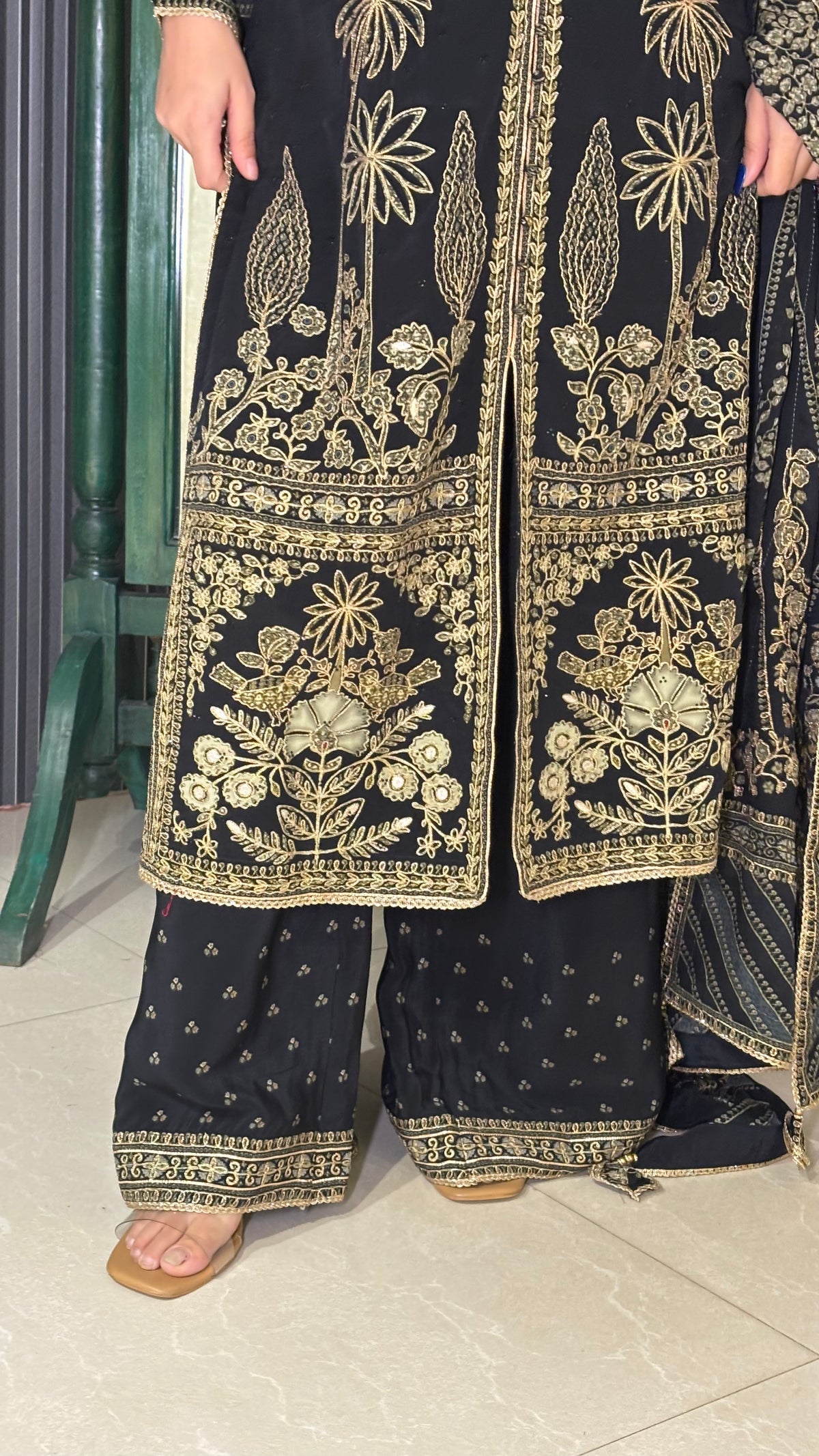 Crepe Digital Print Suit with Zari Outline & Gotta