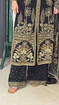 Crepe Digital Print Suit with Zari Outline & Gotta