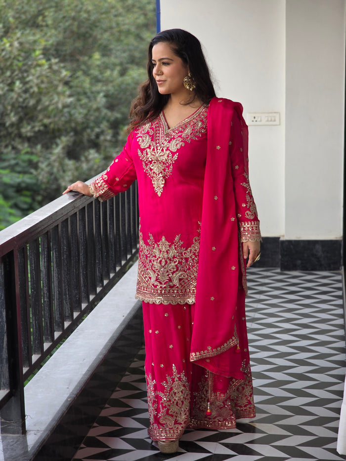 Thread Embroidery Outfit with dori work and hand highlighting