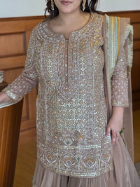 Gotta & Dori Detailing Suit with Jarkan and Dabka Handwork