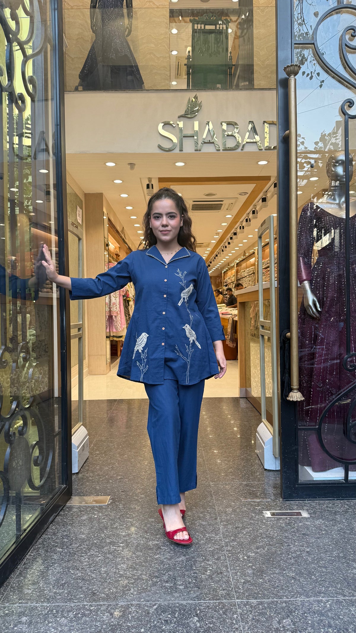 Stylish Linen Co-Ord Set with Appliqué Work