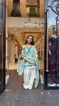 Budget-Friendly Cotton Farshi Salwar Suit Set with Floral Print & Lace Neckline