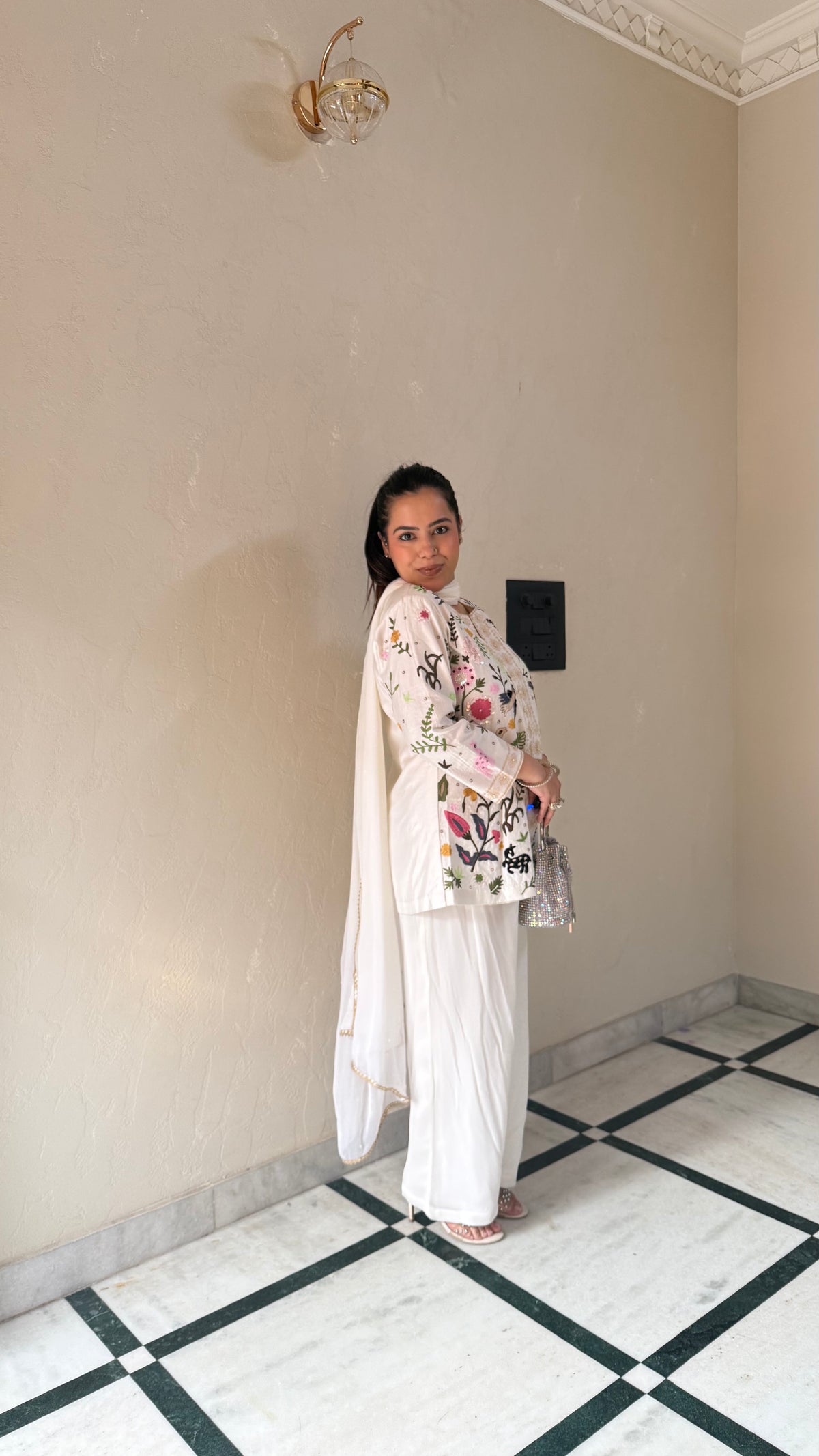 Elegant Thread Embroidery Suit Set