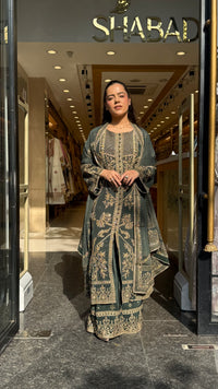 Premium Crepe Suit Set with Digital Print, Zari Outline & Gotta Detailing