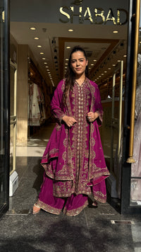 Digital Printed Crepe Suit Set with Gota, Zari & Leather Detailing