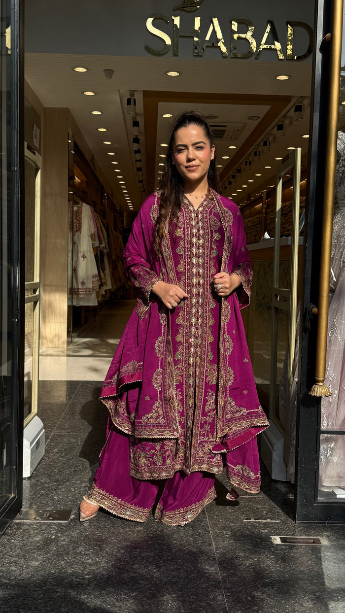 Digital Printed Crepe Suit Set with Gota, Zari & Leather Detailing