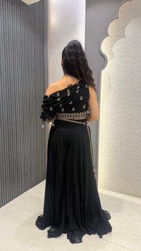Indo-Western Kashmiri Embroidered Set with Purse & Choker Dupatta