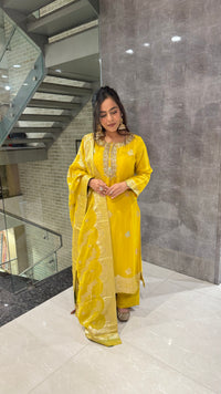 Banarasi Yellow Suit – Traditional Elegance with a Modern Touch