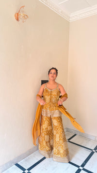Bandini Print Indowestern Set with Handwork Neckline