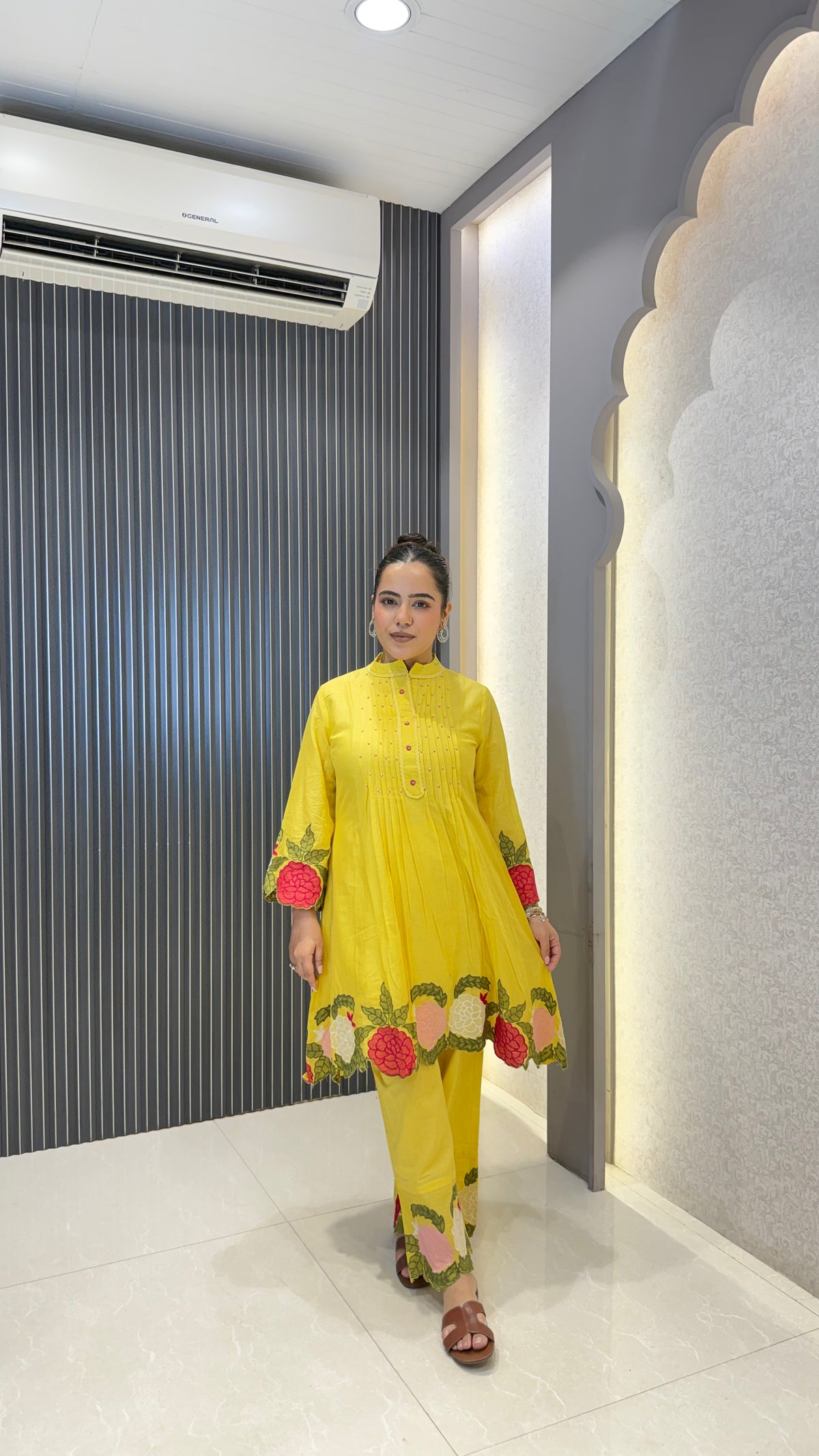 Mul Chanderi Co-ord Set with Thread Embroidery & Cutwork