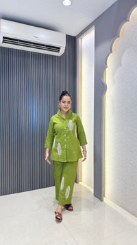 Linen Co-ord Set with Dori Work