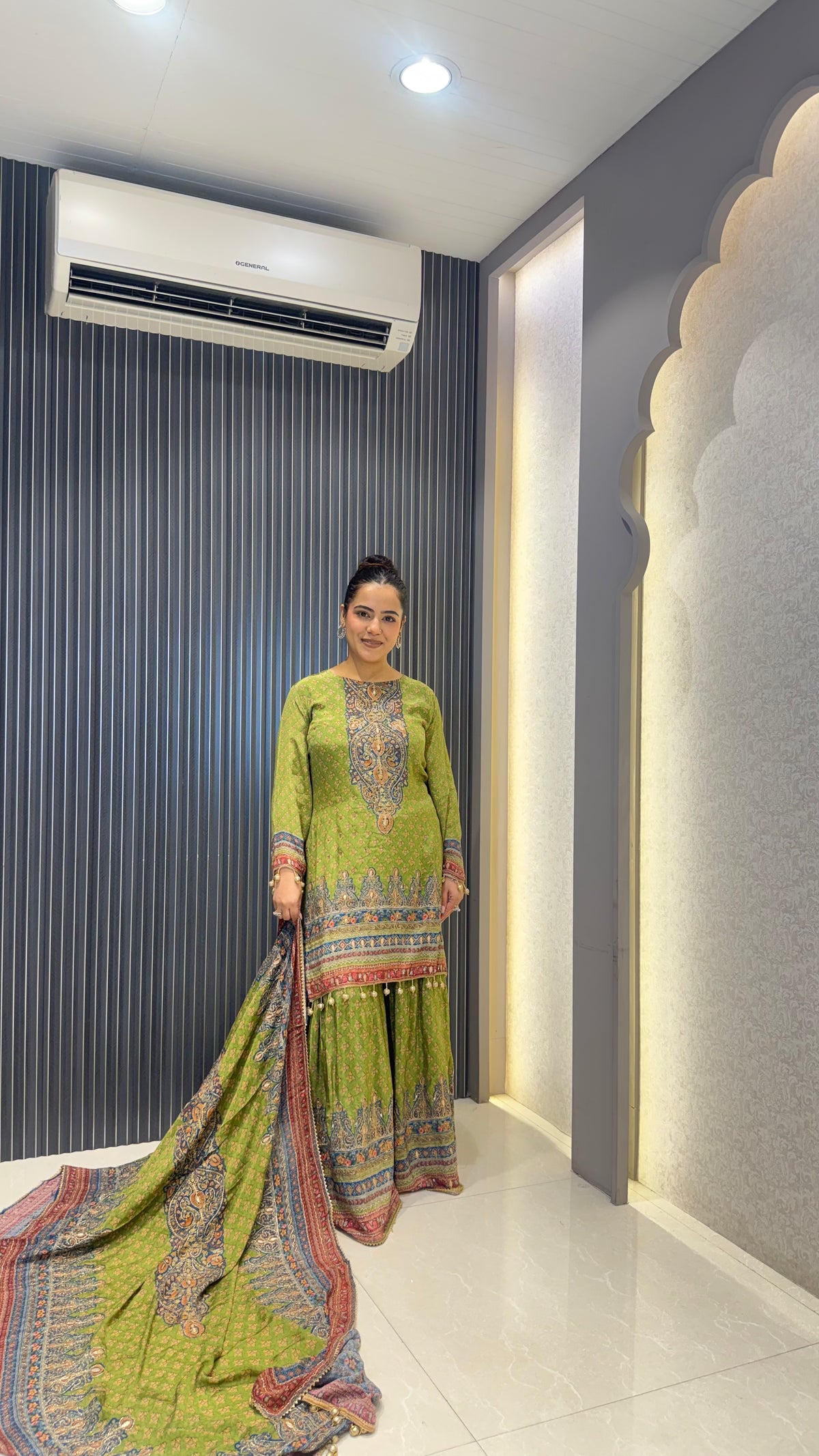 Digital Print Suit Set | Crepe Fabric | Elegant Everyday Wear