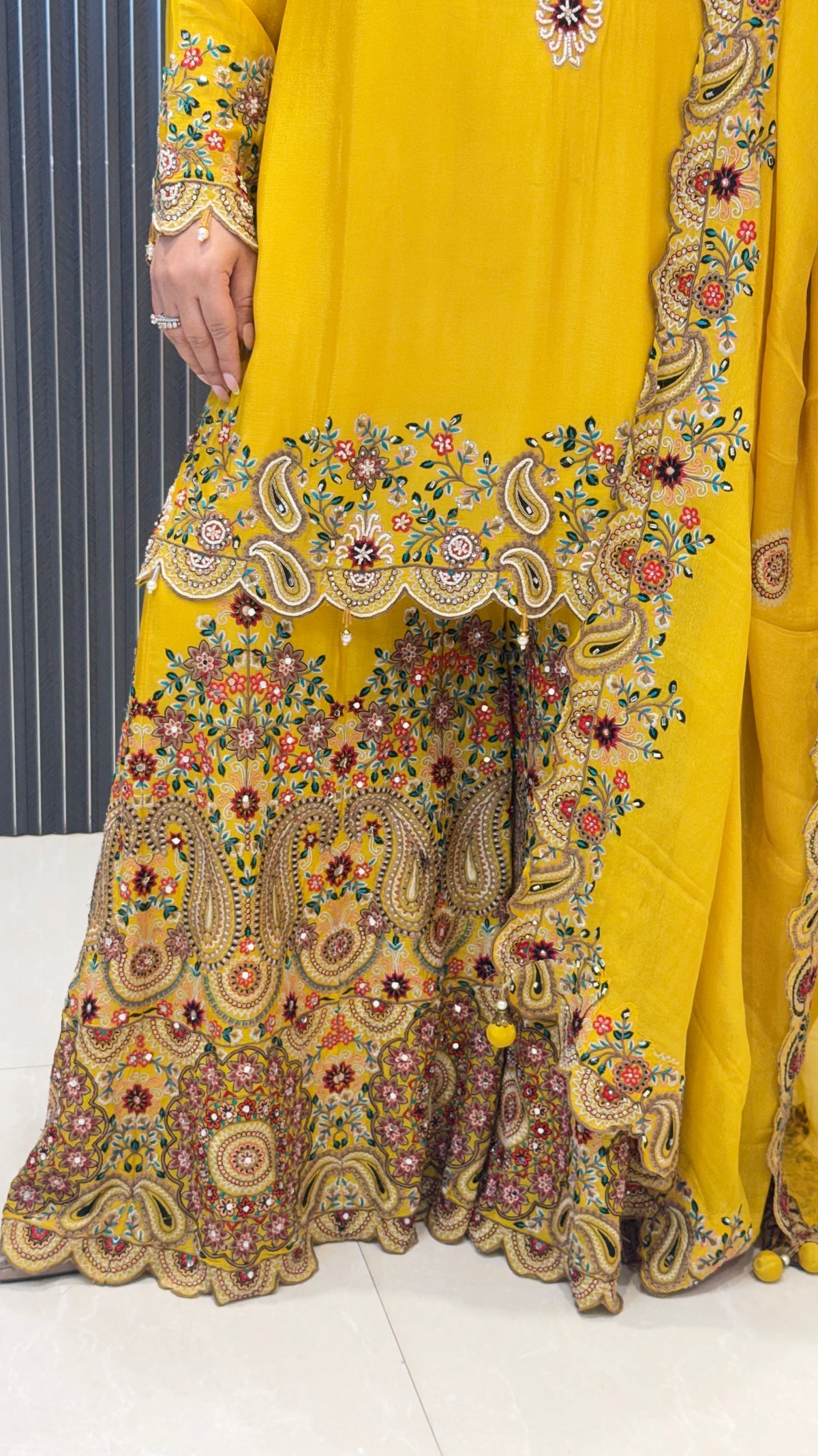 Kashmiri Thread Embroidery Suit Set | Chinon Fabric | Premium Ethnic Wear