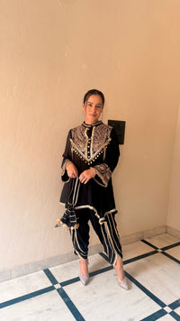 Chinon Suit Set with Handwork Neckline