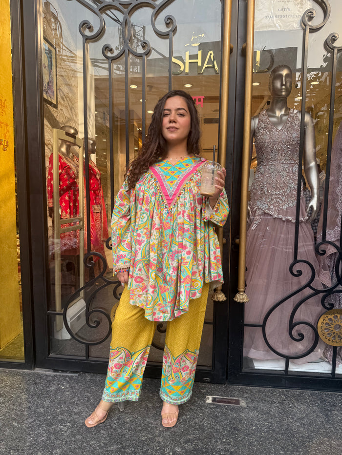 Linen Co-ord Set with Cutdana & Pearl Handwork