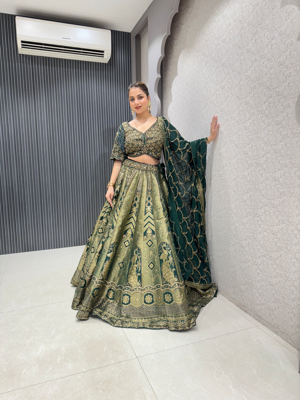 Banarasi Lehenga - Handwoven Bridal Attire with Timeless Elegance