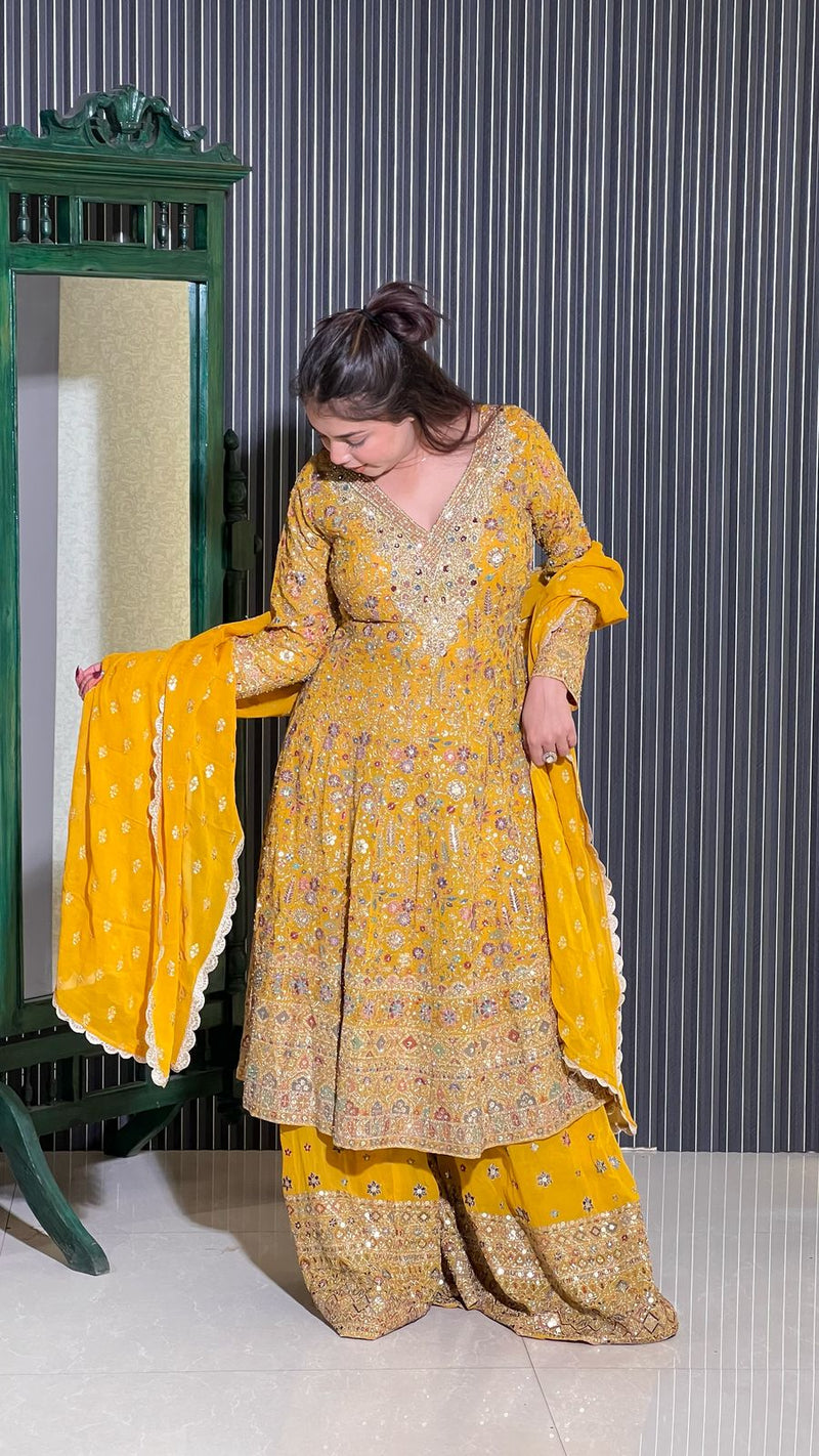 Elegant Georgette Suit with Intricate Zari Embroidery