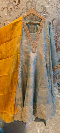 Banarasi Shimmer Fabric Suit with Gotta Lace Work